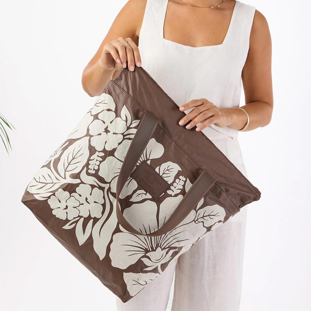 Aloha Collection Heipua Day Tripper - Sandstone/Coconut