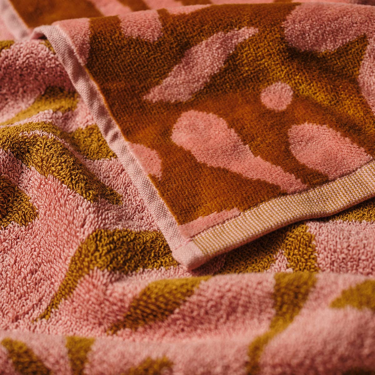 Sunny Woven Towel - Retro