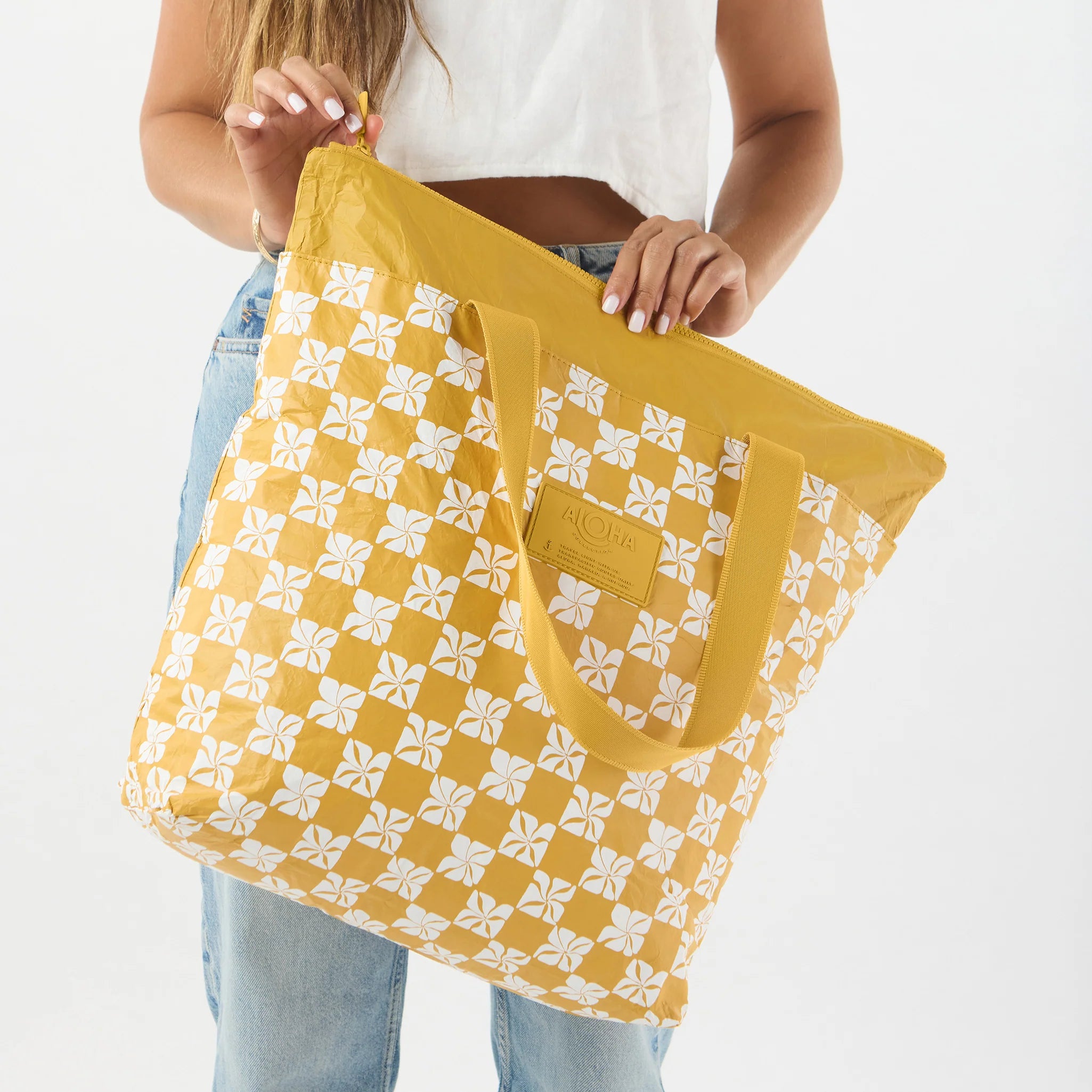 Aloha Collection Pua Check Day Tripper - Hot Mustard