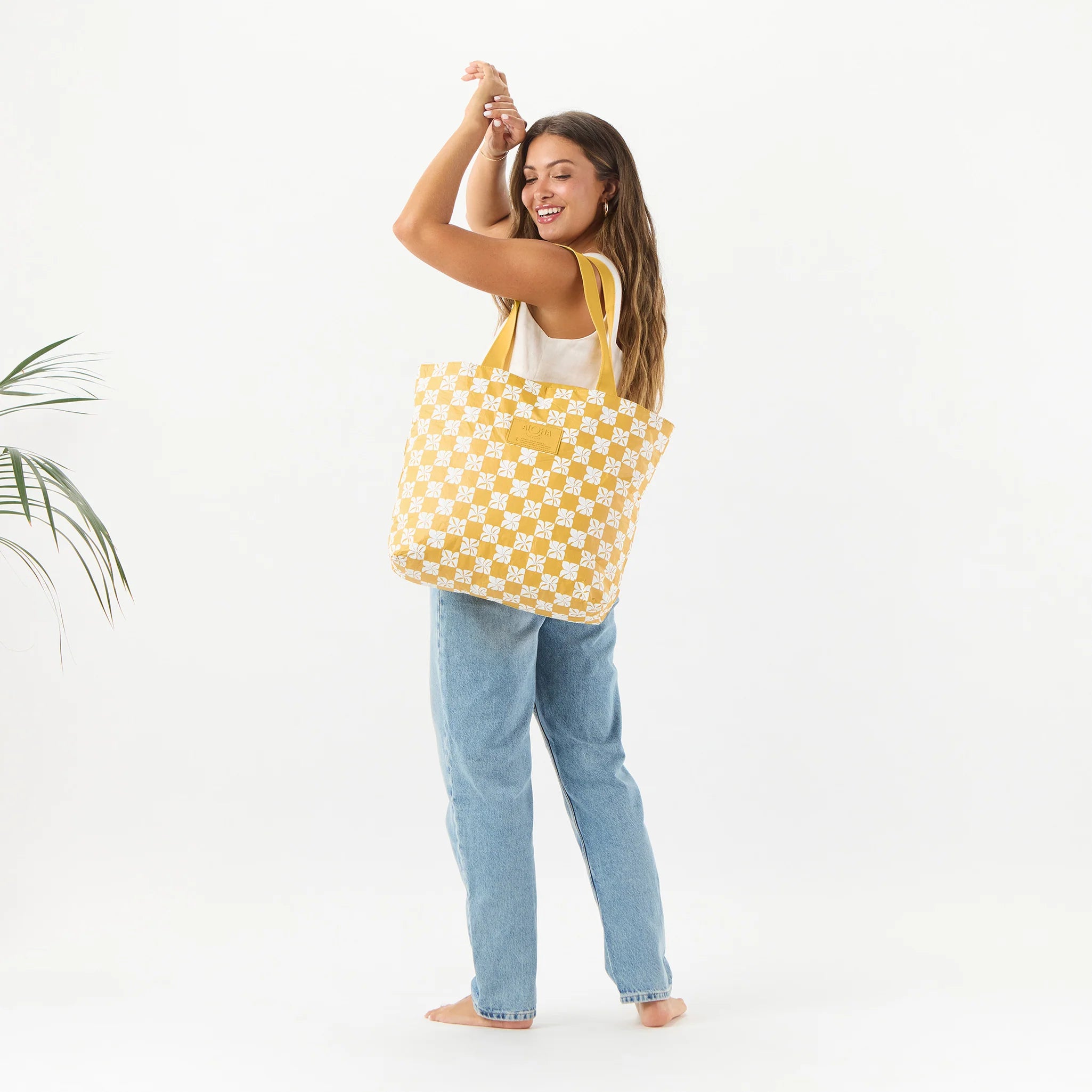Aloha Collection Pua Check Day Tripper - Hot Mustard