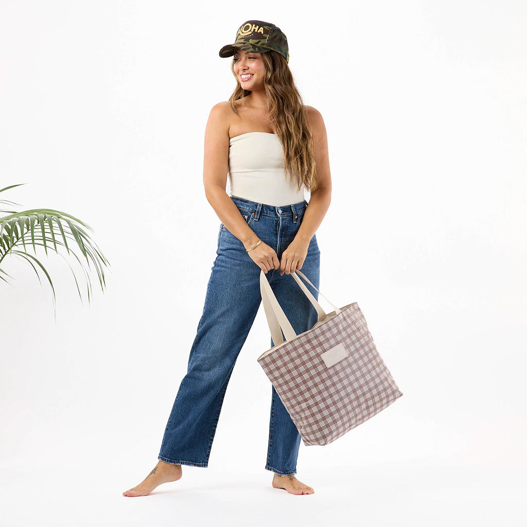 Aloha Collection -  Pakala Day Tripper - Affogato