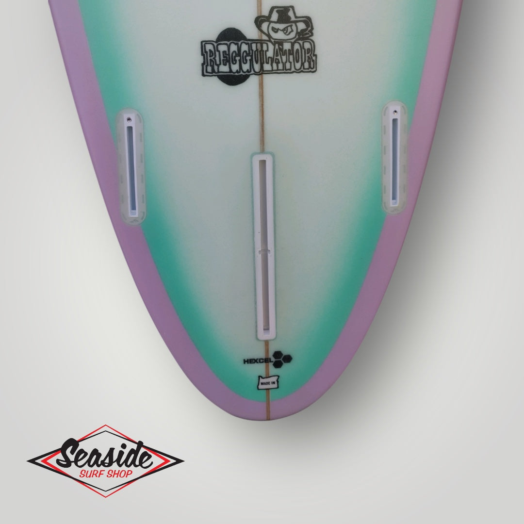 Brand Surfboards - 8&