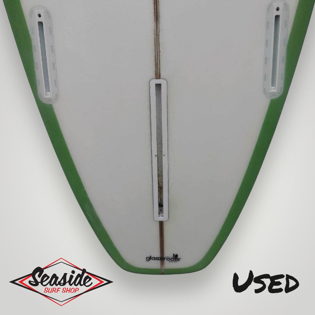 USED Solid Surfboards - 9&