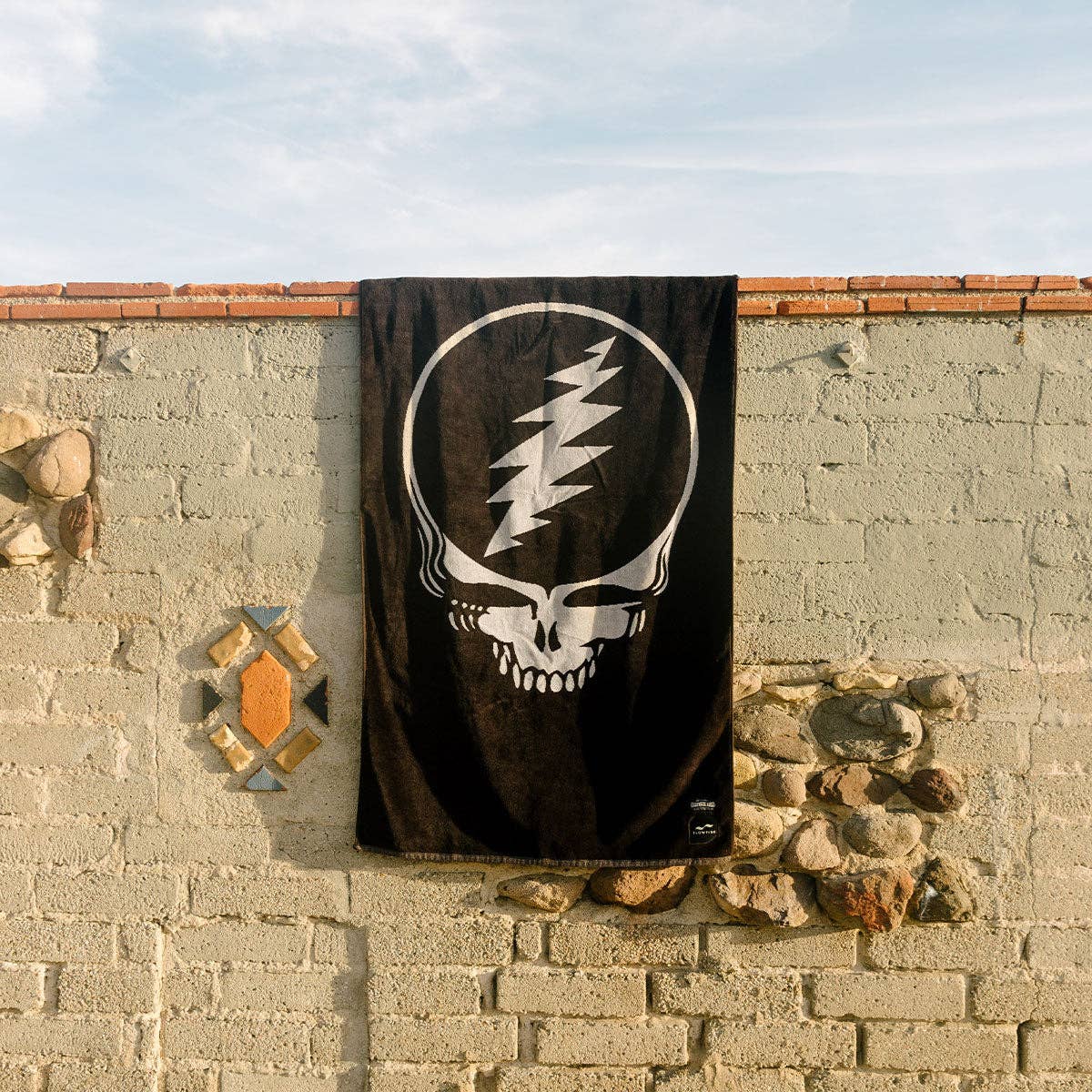 Grateful Shred Woven Towel | Grateful Dead x Slowtide