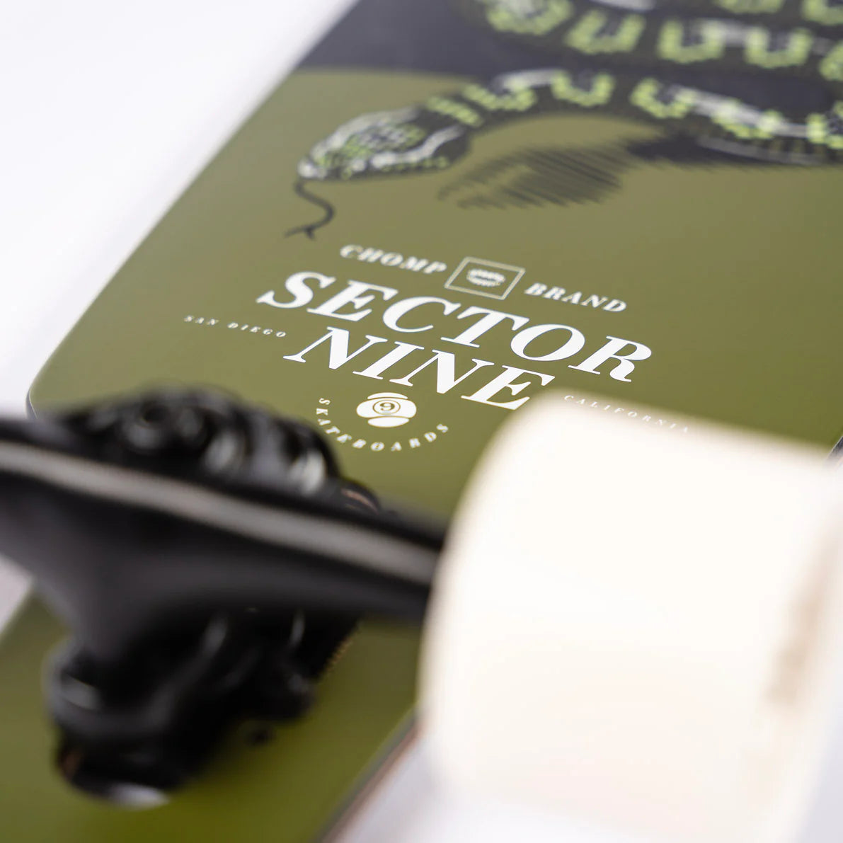 Sector 9  Fractal Rattler Complete - 36.0&quot;