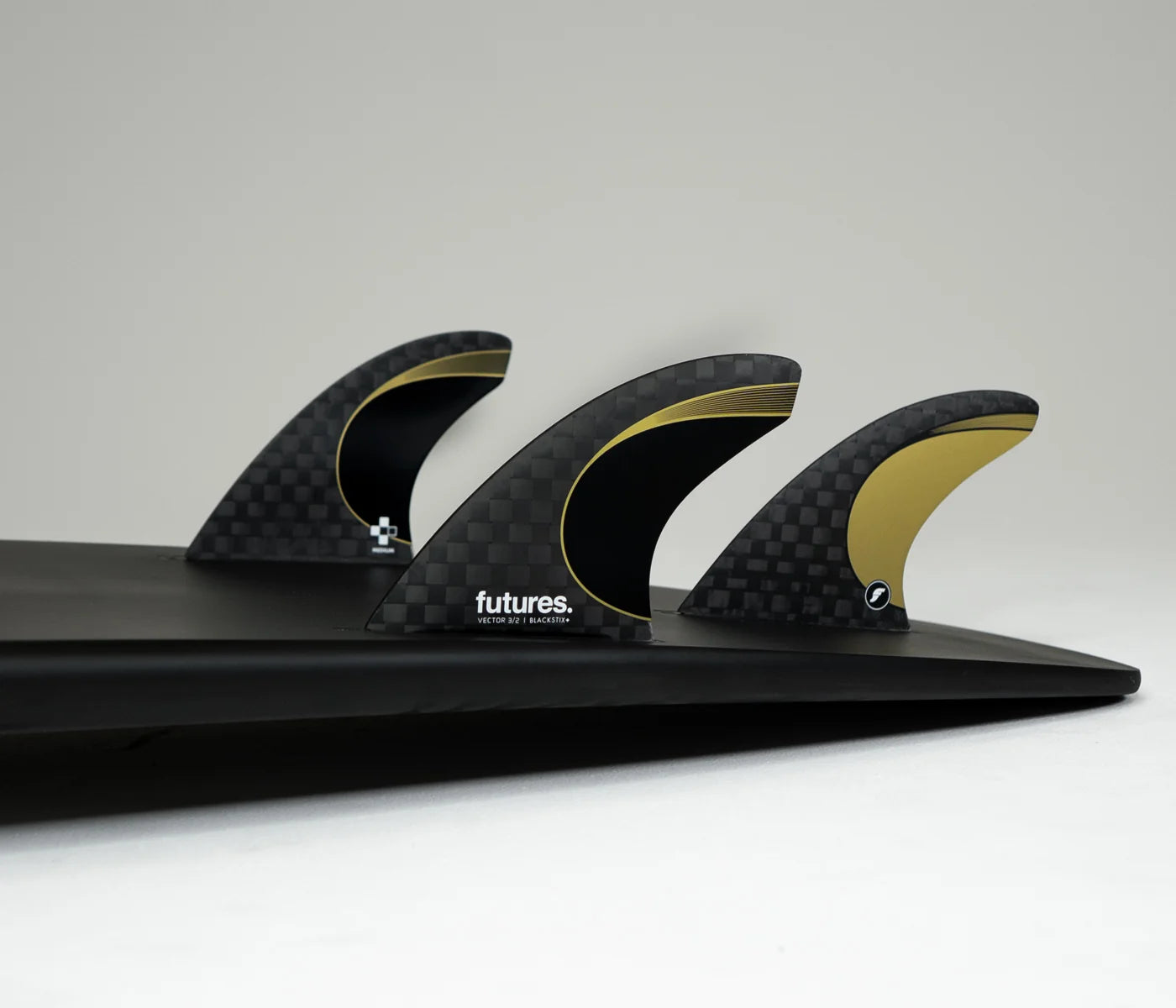 Futures Fins - Vector 3/2 Blackstix+ Thruster - Medium Gold