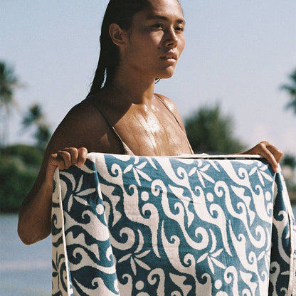 Bailey Woven Towel - Salt Water | Bailey Elder x Slowtide
