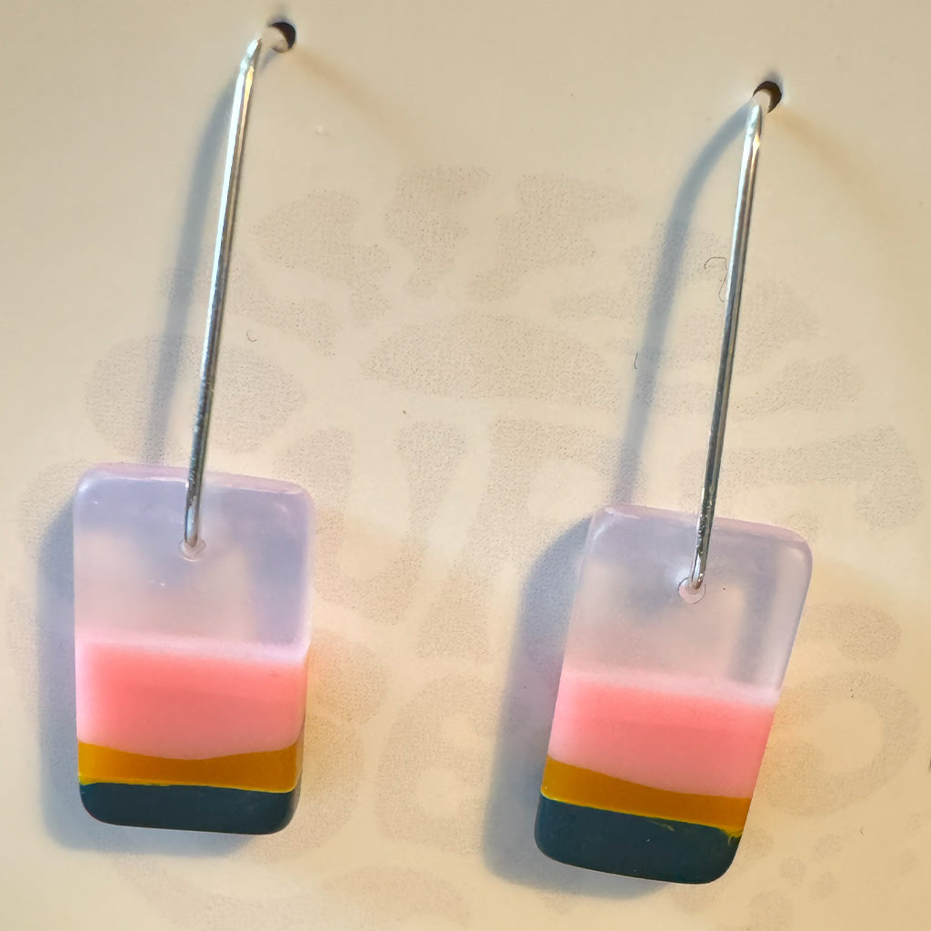 Surf Gems Sustainable Earrings - Clear/Pink/Blue